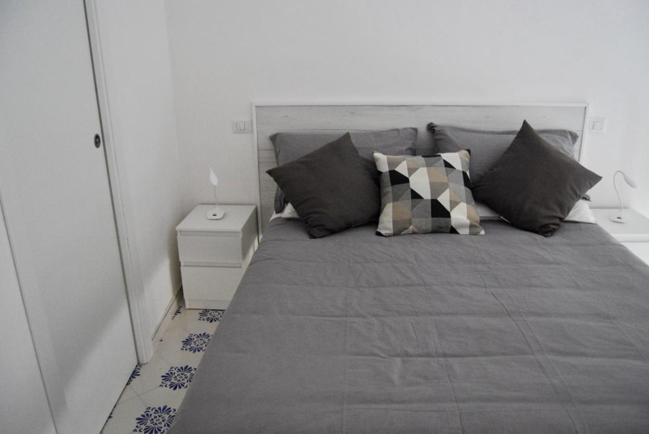 Idris House Apartment Наполи Екстериор снимка